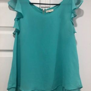 Teal top